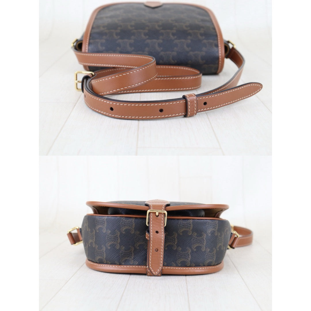 Very Good ( Rank A) ｜ CELINE Macadam Triomphe Cross Body Shoulder Bag Current Model｜S25110313