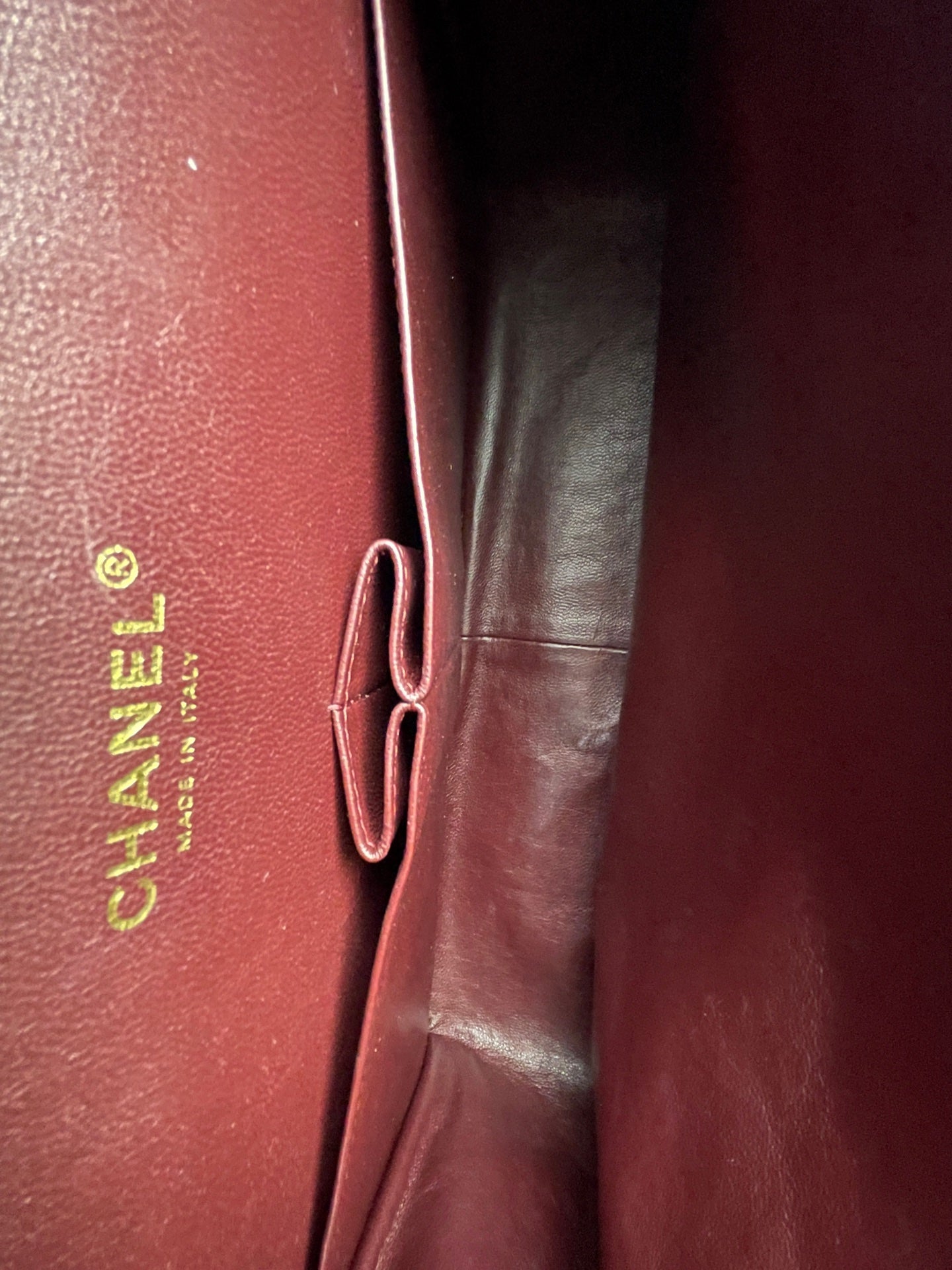 Very Good ( Rank A)｜CHANEL Matrasse Chain Lam Skin Maxi Black