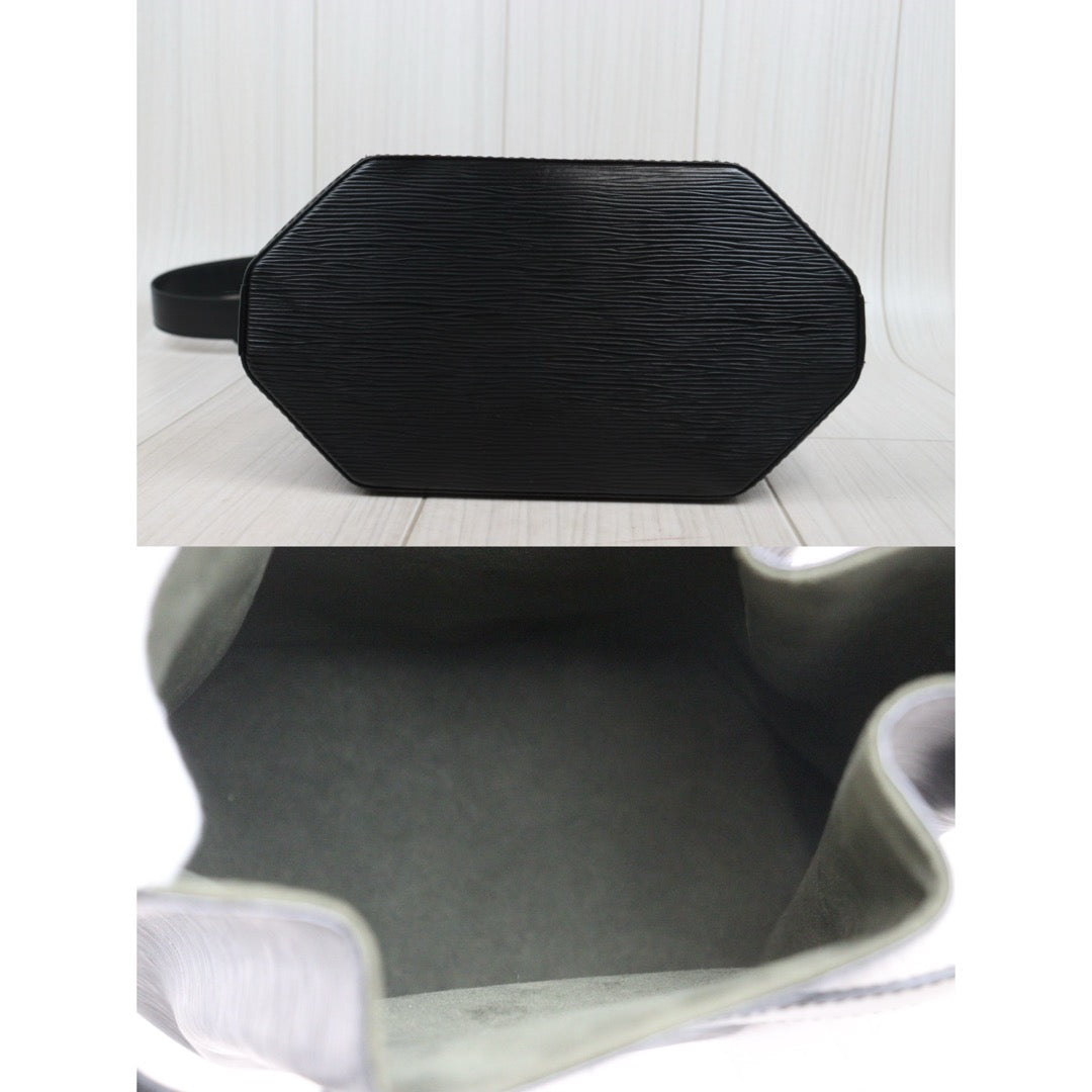 Good ( Rank AB)｜ LV Epi Sack de Paul Shoulder Bag Black PM｜25092305