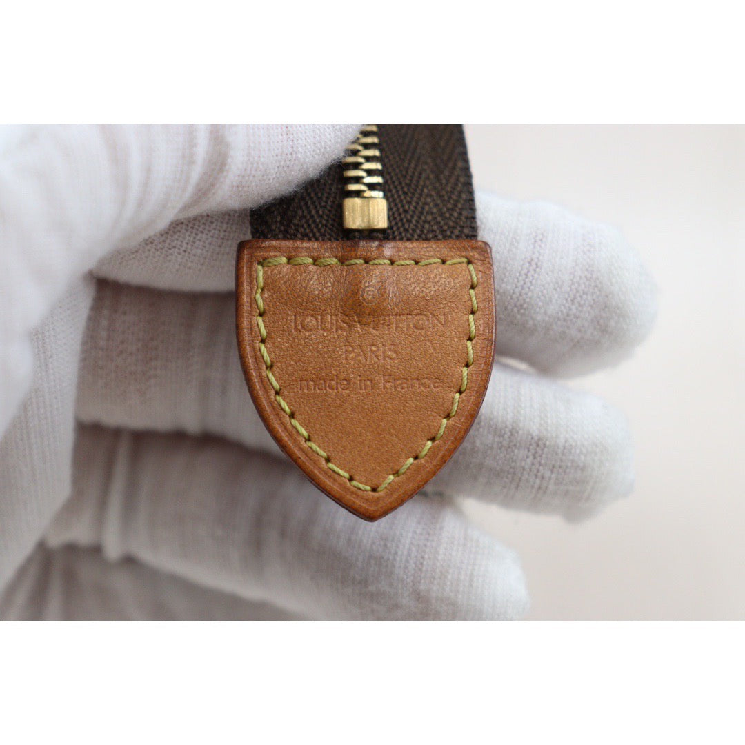 Very Good ( Rank A) ｜ LV Monogram Pochette Toilette 25 ｜S24030403