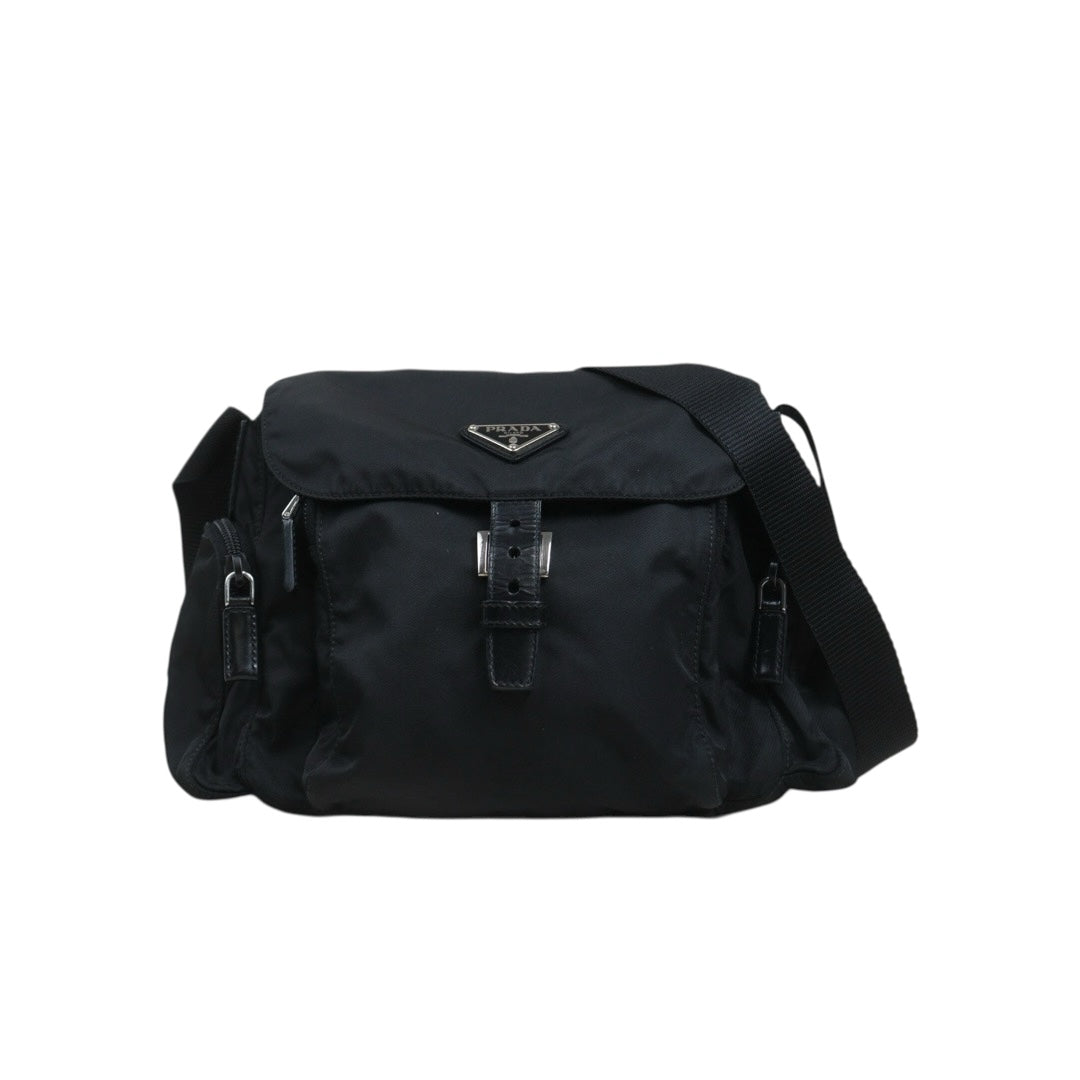 Include Entrupy Certificate of Authenticity｜Good ( Rank AB) ｜Prada  Nylon Black Shoulder Bag｜26100803