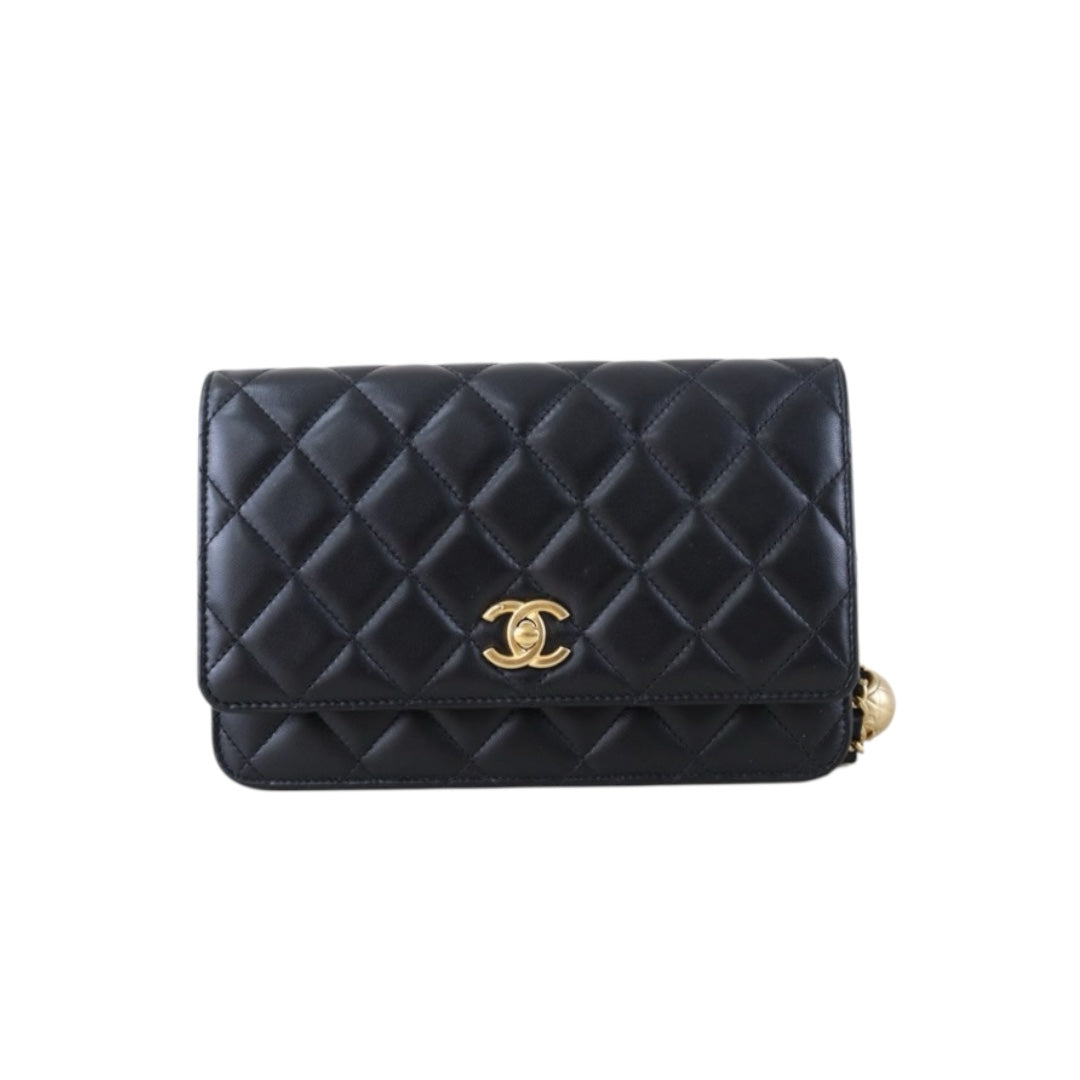 Include Entrupy Certificate of Authenticity｜Very Good ( Rank A)｜CHANEL Lamb Skin WOC Chain Bag Black IC Chips Model｜Z26100802