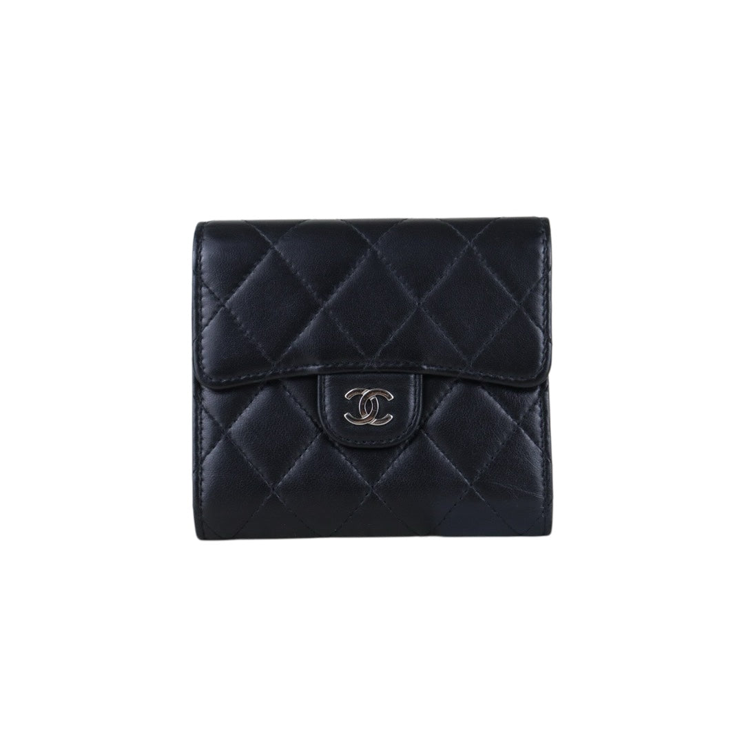Include Entrupy Certificate of Authenticity｜Very Good ( Rank A)｜CHANEL Lamb Skin Black Wallet Made In 2017-2018Year｜S26052513