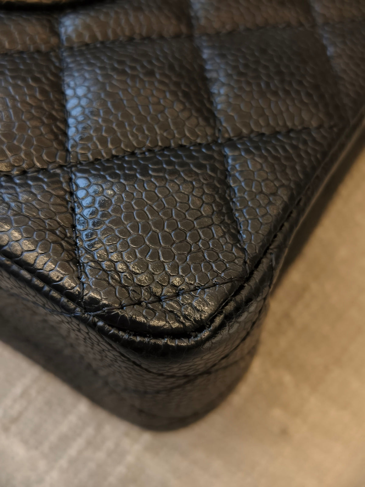 Include Entrupy Certificate of Authenticity｜Very Good ( Rank A)｜ CHANEL caviar Skin Matrasse Chain Double Flap 25 Shoulder Bag  Black