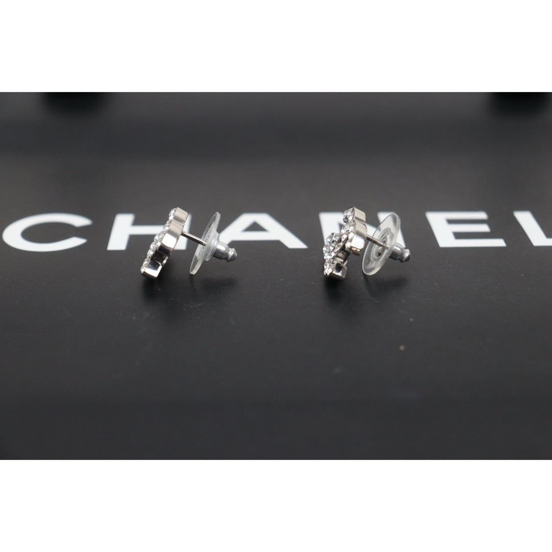 Very Good ( Rank A) ｜ CHANEL Coco Mark Silver Rhinestone Earrings Made In 2006Year ｜V25121113