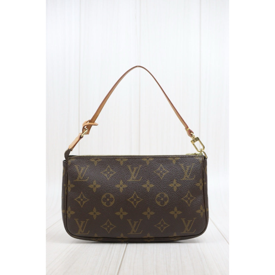 Include Entrupy Certificate of Authenticity｜Good ( Rank AB) ｜ Louis Vuitton Monogram Pochette Accessoire｜26090802