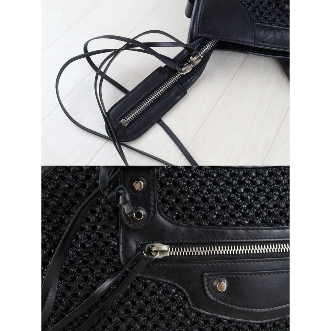 Include Entrupy Certificate of Authenticity｜Very Good ( Rank A)｜Balenciaga Classic City Straw GM Black Motorcycle HandBag Shoulder Bag ｜Z26091902