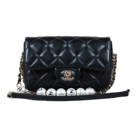 Rank SA｜ CHANEL Matrasse Lamb Skin Mini Pearl Chain Bag Made in 2020 Year｜S24050902