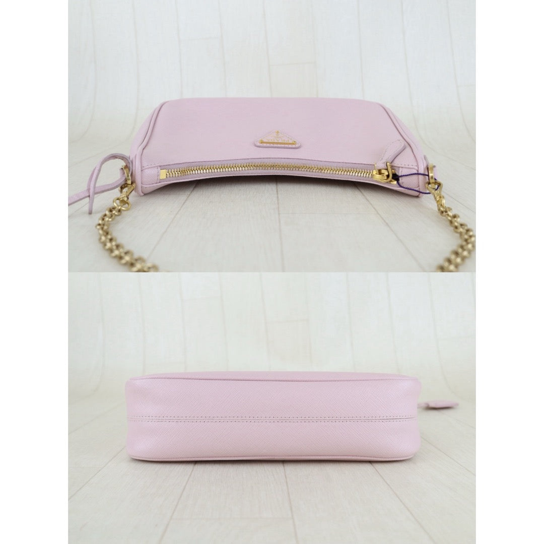 Excellent（Rank SA）｜ PRADA Saffiano Re-Edition  Baby Pink Shoulder Bag ｜S26012714