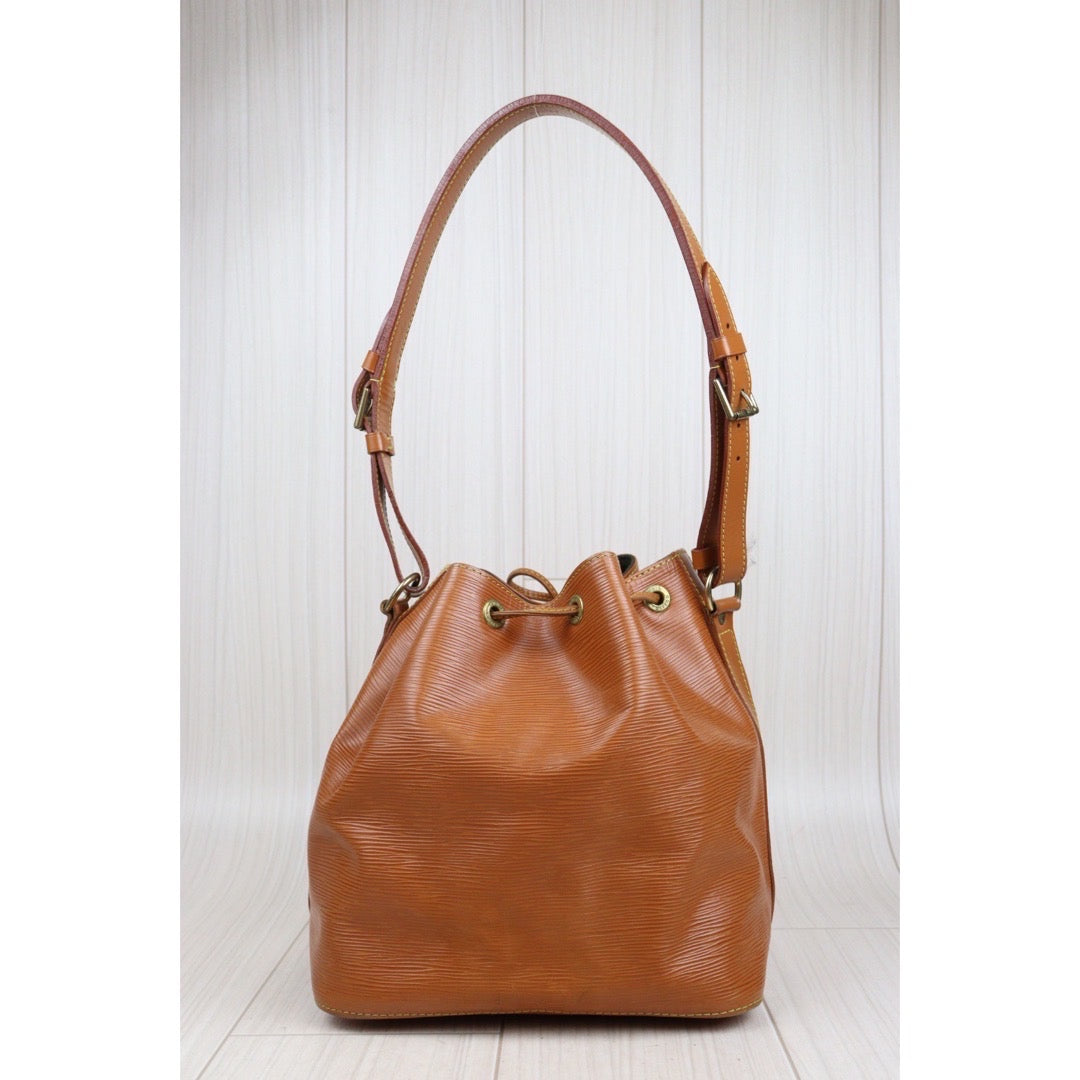 Rank AB ｜ LV Epi Shoulder Bag｜V23110927