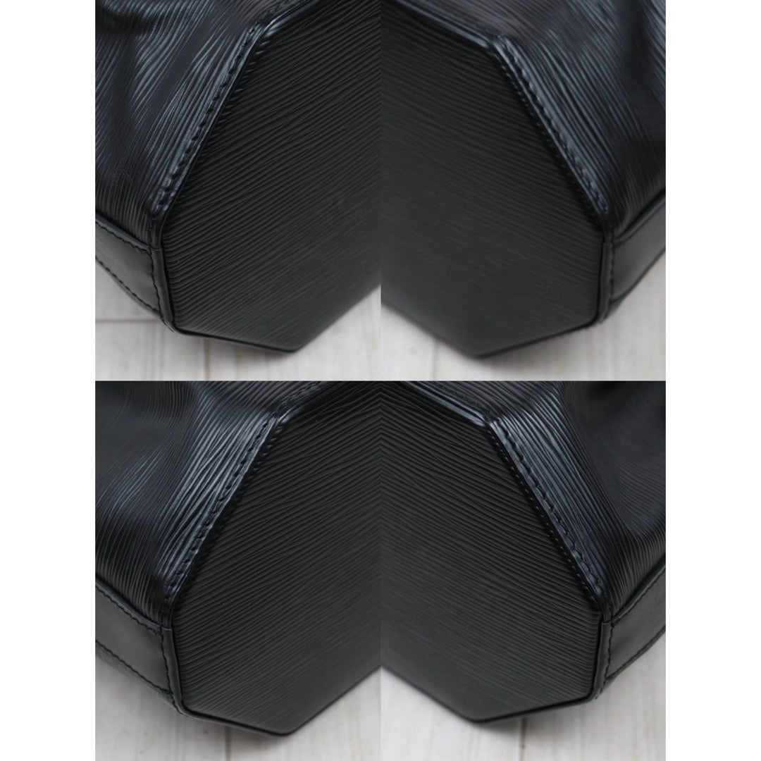 Very Good ( Rank A)｜ LV Epi Sack de Paul Shoulder Bag Black PM｜25102702