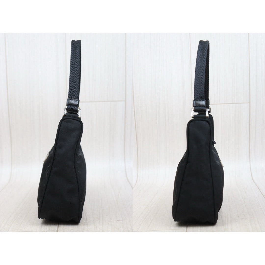 Very Good ( Rank A) ｜ PRADA HOBO HandBag Current Model｜25060902