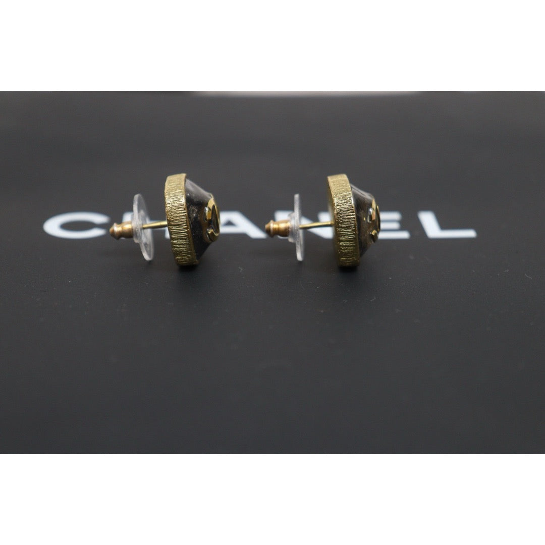 Include Authentic Detective Certificate of Authenticity｜Very Good ( Rank A) ｜CHANEL L20K Coco Mark Golden Earrings Made In 2020Year ｜26051807