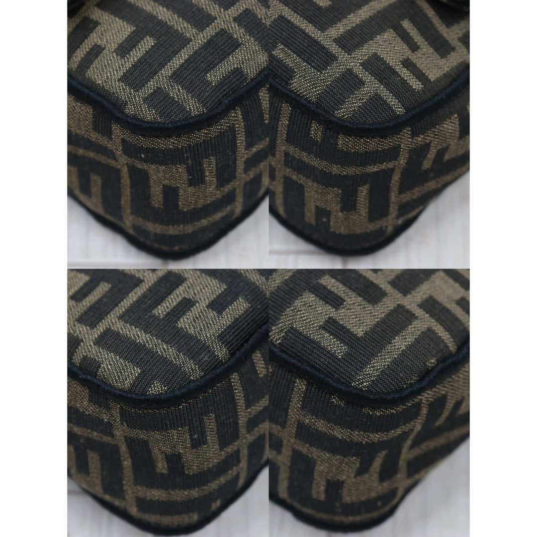 Very Good ( Rank A)｜ FENDI Mamma Baguette Shoulder Bag  Gold Hardware｜S25071009