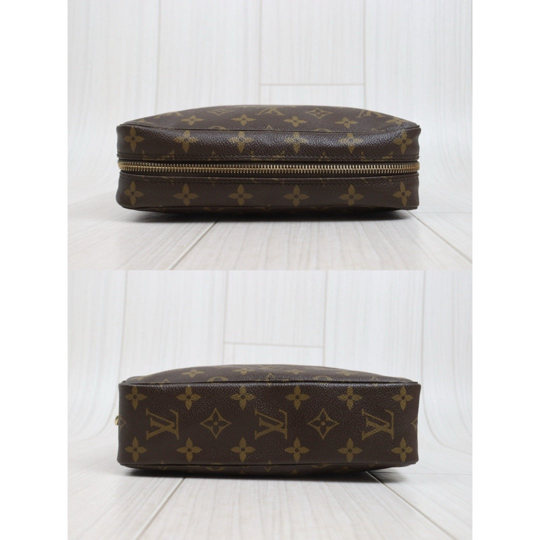 Include Entrupy Certificate of Authenticity｜Very Good ( Rank A) ｜ Louis Vuitton Truth Toilet 23 Monogram Makeup Pouch｜26102301