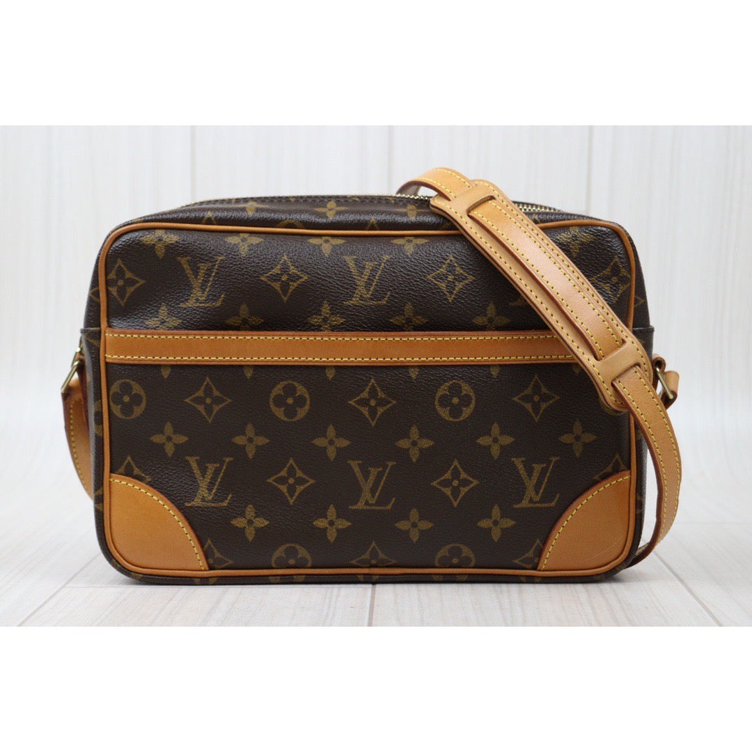 Rank A｜ LV Monogram Trocadero 27 Shoulder Bag｜24050802