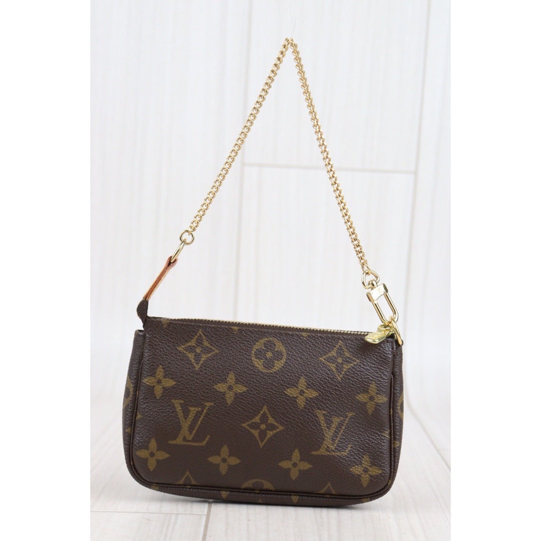 Rank A ｜ LV Monogram Mini Pochette Accessoir ｜23102829