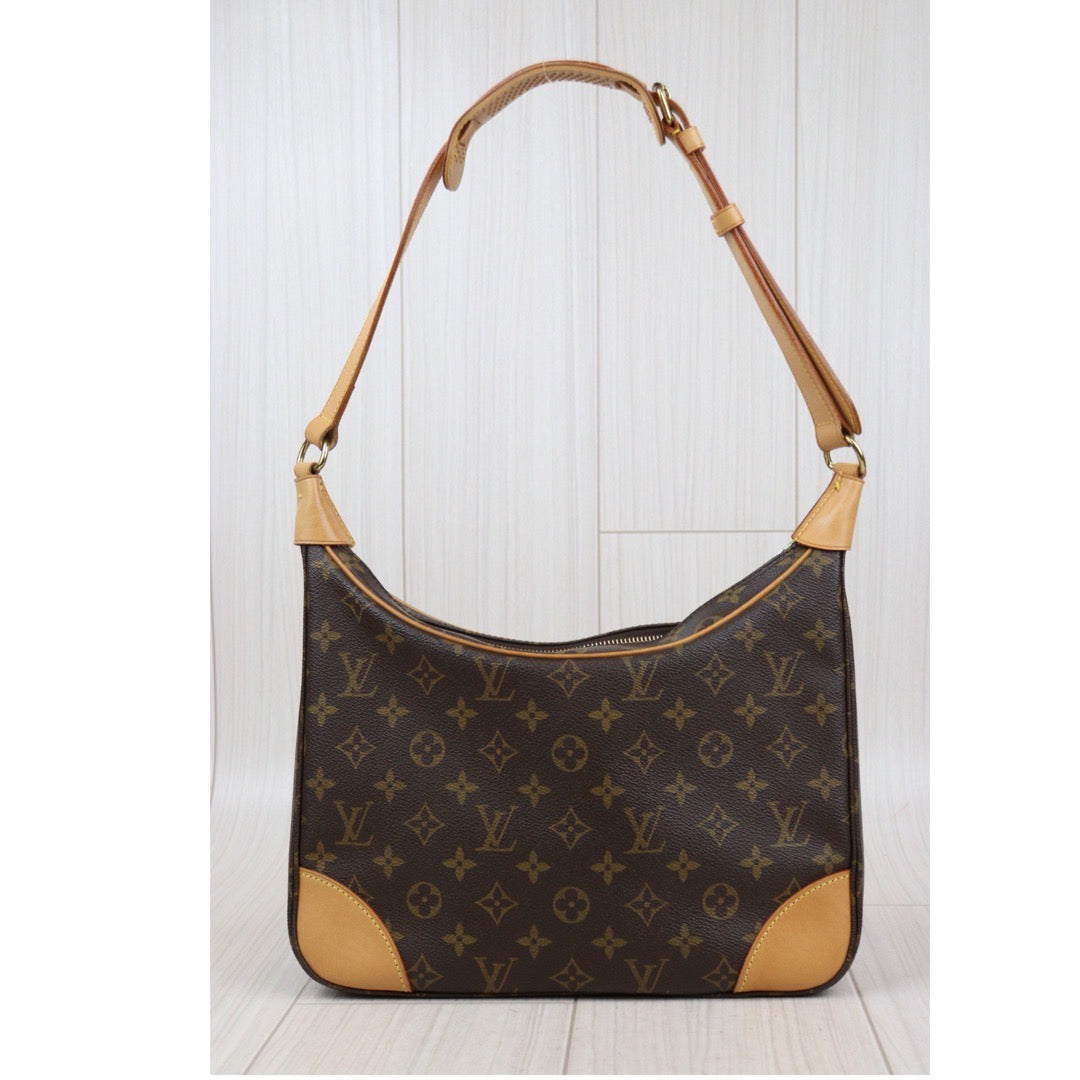 Rank A｜LV Monogram Boulogne 30 Shoulder Bag ｜23121406