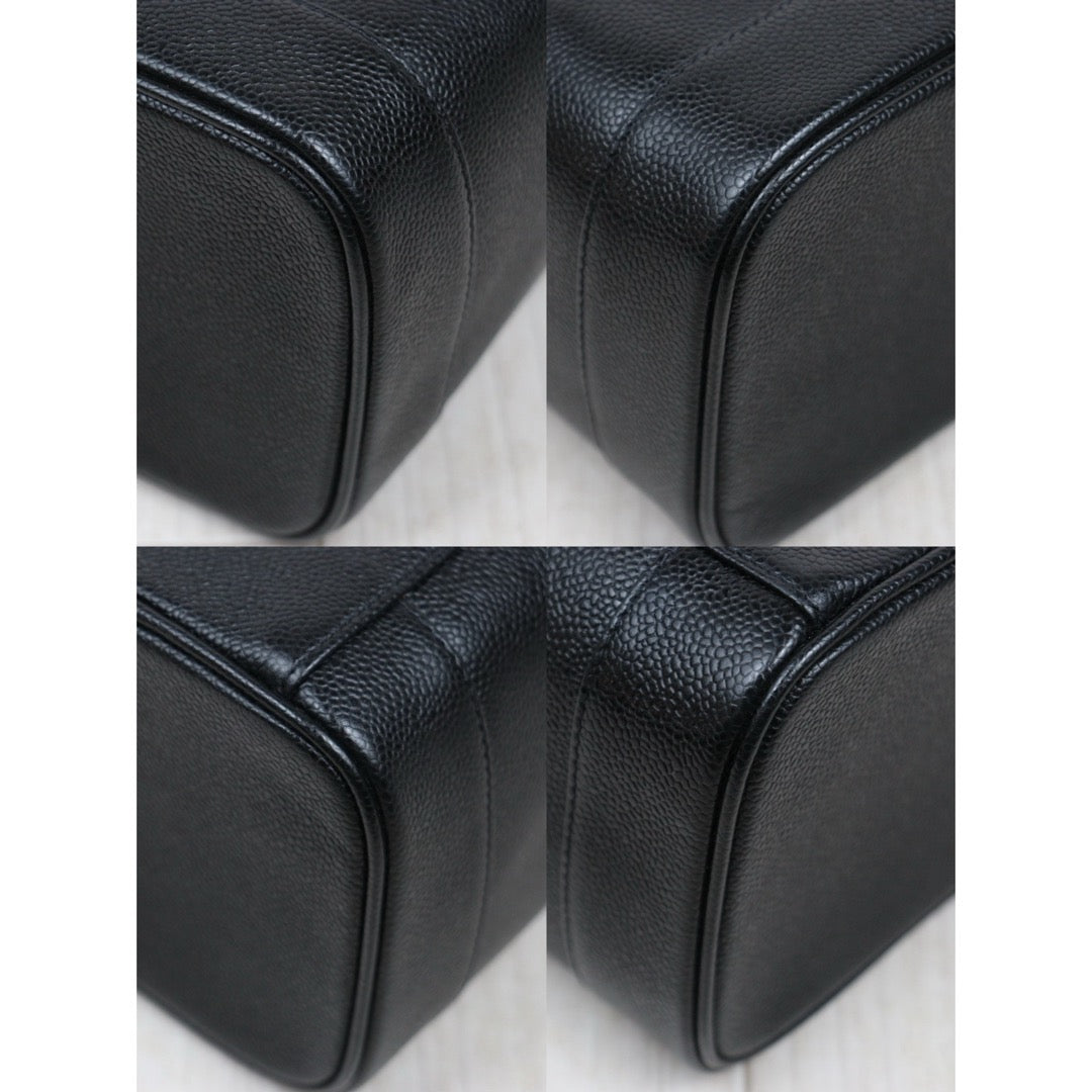 Very Good ( Rank A) ｜ CHANEL Caviar Skin Vanity Handbag  Made In 2002～2003Year ｜25112108
