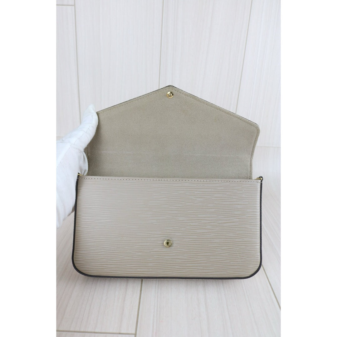 Include Entrupy Certificate of Authenticity｜Very Good ( Rank A)｜ Louis Vuitton Epi  Pochette Felicie Shoulder Bag Grey ｜X26051708