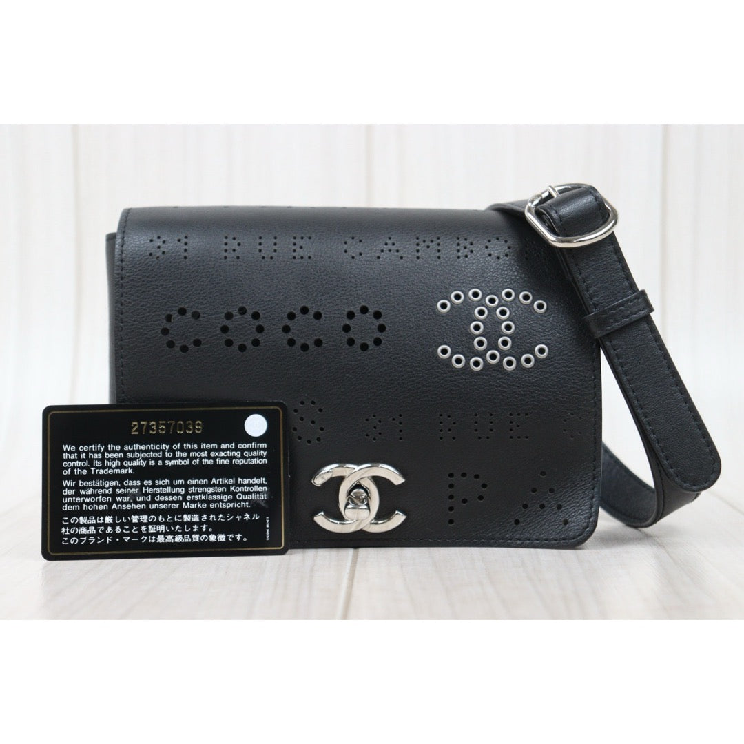 Very Good ( Rank A)｜ CHANEL Calf Leather Matrasse Chain Limited Edition Eyelets Shoulder Bag Waist Bag Black Made In 2019Year｜Y25072805