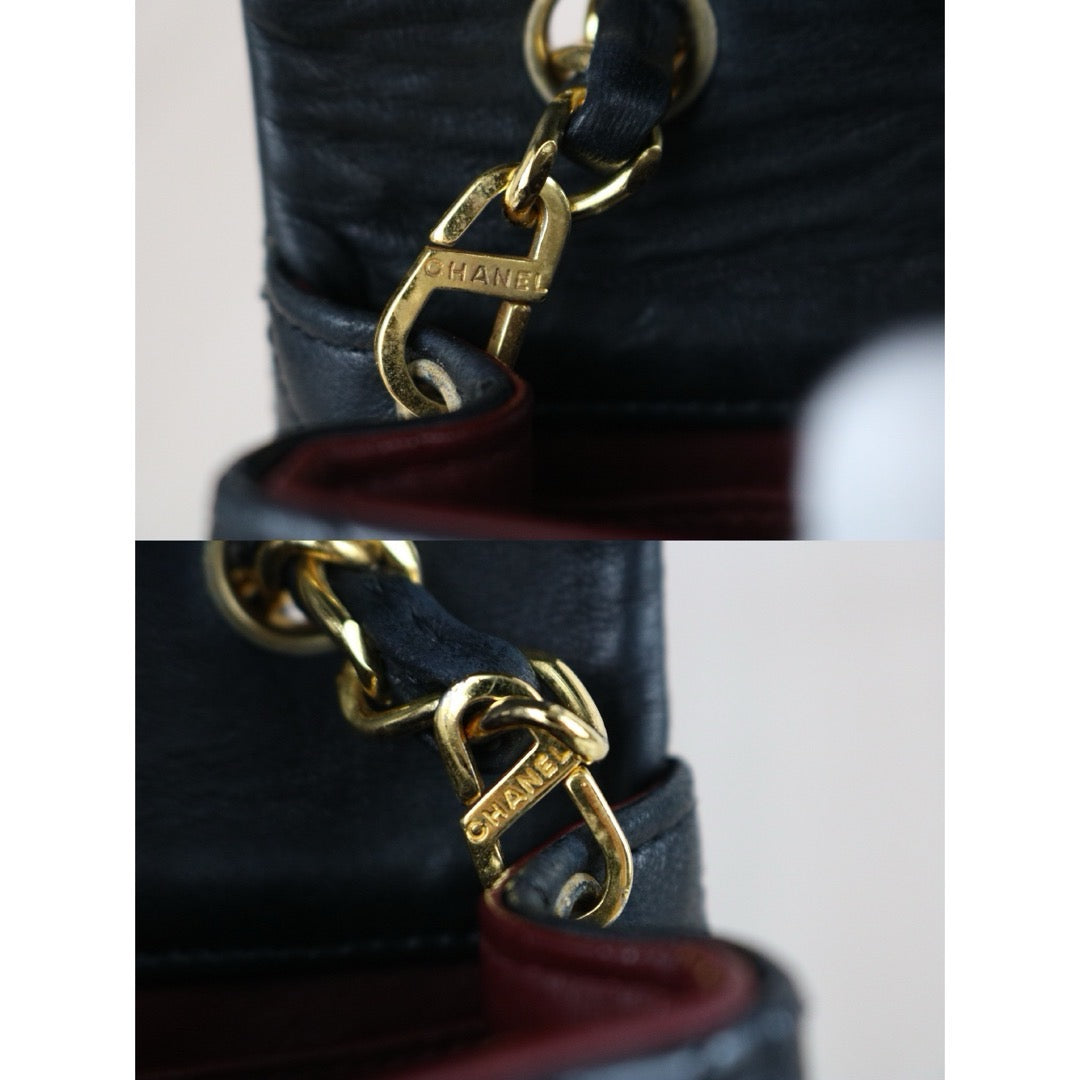 Include Entrupy Certificate of Authenticity｜Very Good ( Rank A)｜ Chanel Lamb Skin Mini Classic Flap Bag Black Made In 1989-1991 Year｜S26080103