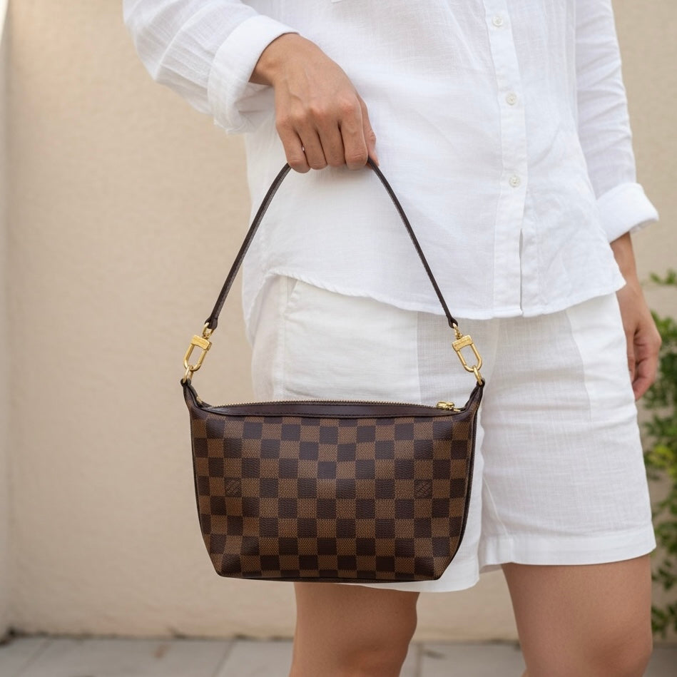 Include Entrupy Certificate of Authenticity｜Good ( Rank AB)｜ Louis Vuitton Damier Walking Shoulder Bag｜26061201