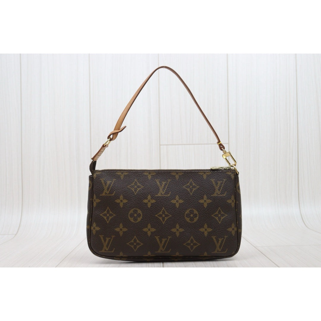 Good ( Rank AB)｜LV Monogram Pochette Accessoires ｜25072915