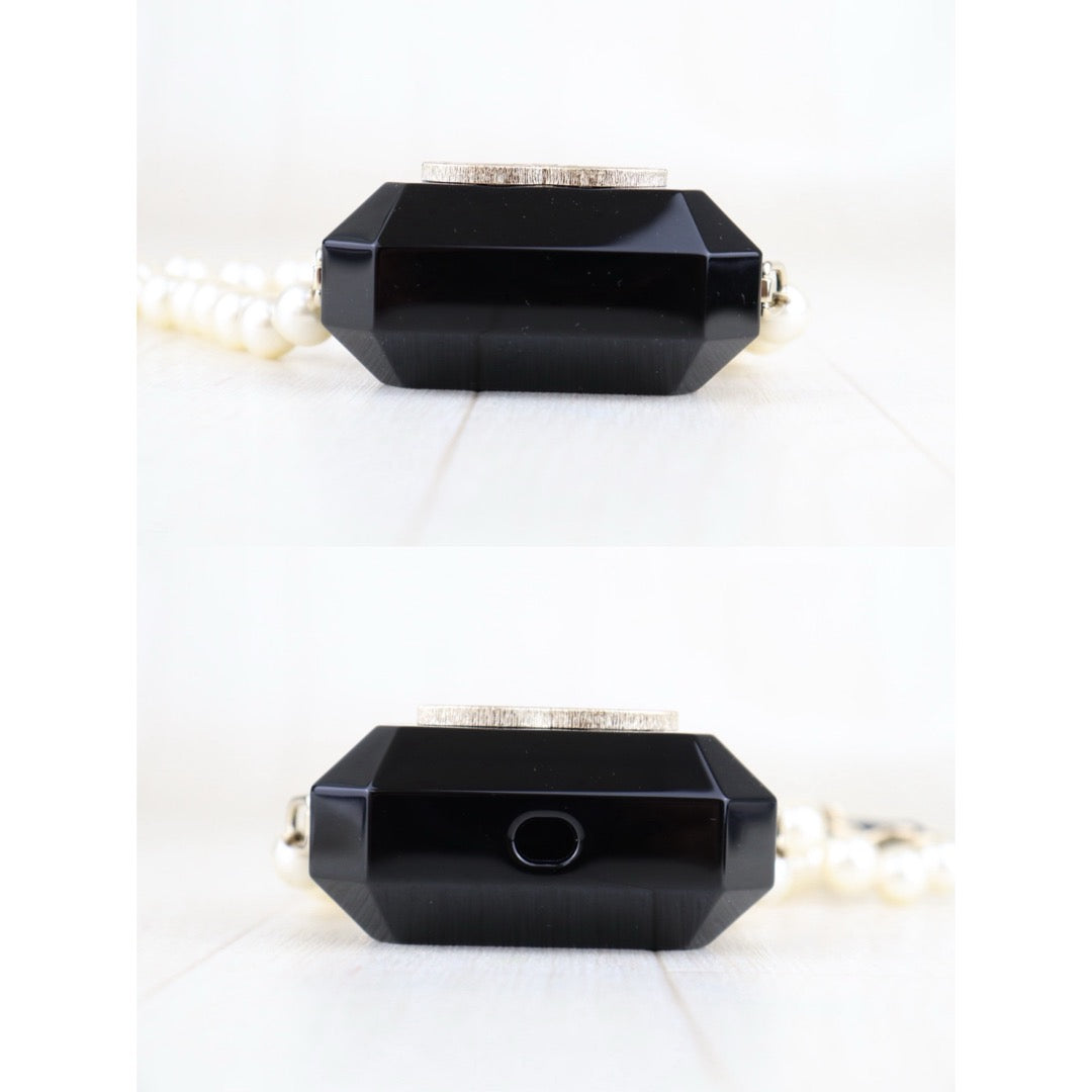 Very Good ( Rank A)｜ CHANEL Rhinestone Coco Mark Pearl Chain AirPods Pro Bag Made in 2021 year｜S25112001