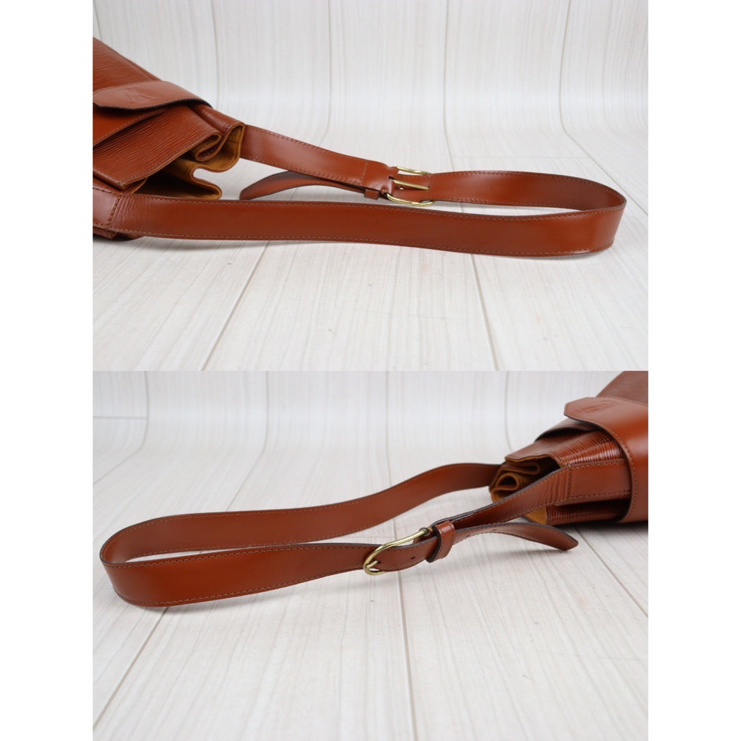 Rank A ｜ LV Epi Sack de Paul Shoulder Bag Brown｜23120508
