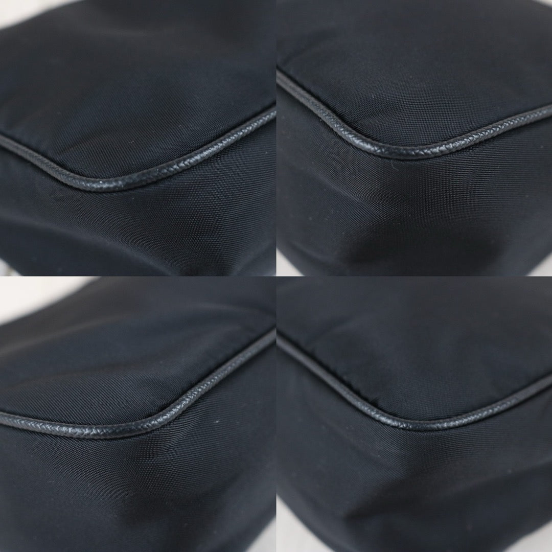 Include Entrupy Certificate of Authenticity｜Very Good ( Rank A)｜ PRADA Re-Edition 2005 Re-Nylon Hobo ｜S26051105