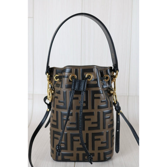 Very Good ( Rank A)｜ FENDI Zucca Calf Leather Mini Mon Tresor Bucket bag Shoulder Bag Brown ｜S25112303
