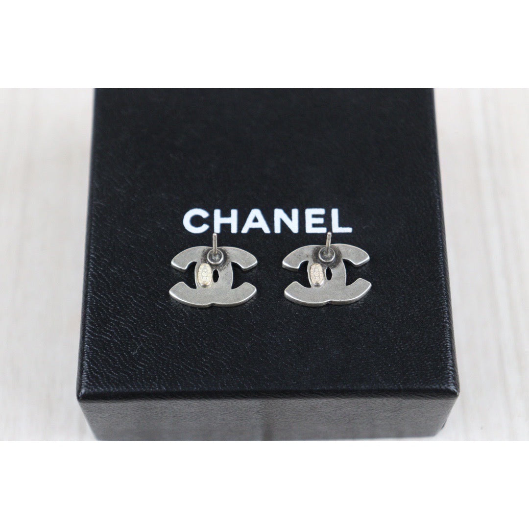 Rank A ｜CHANEL Coco Mark Piercing Made In 1999 Year ｜V23102826