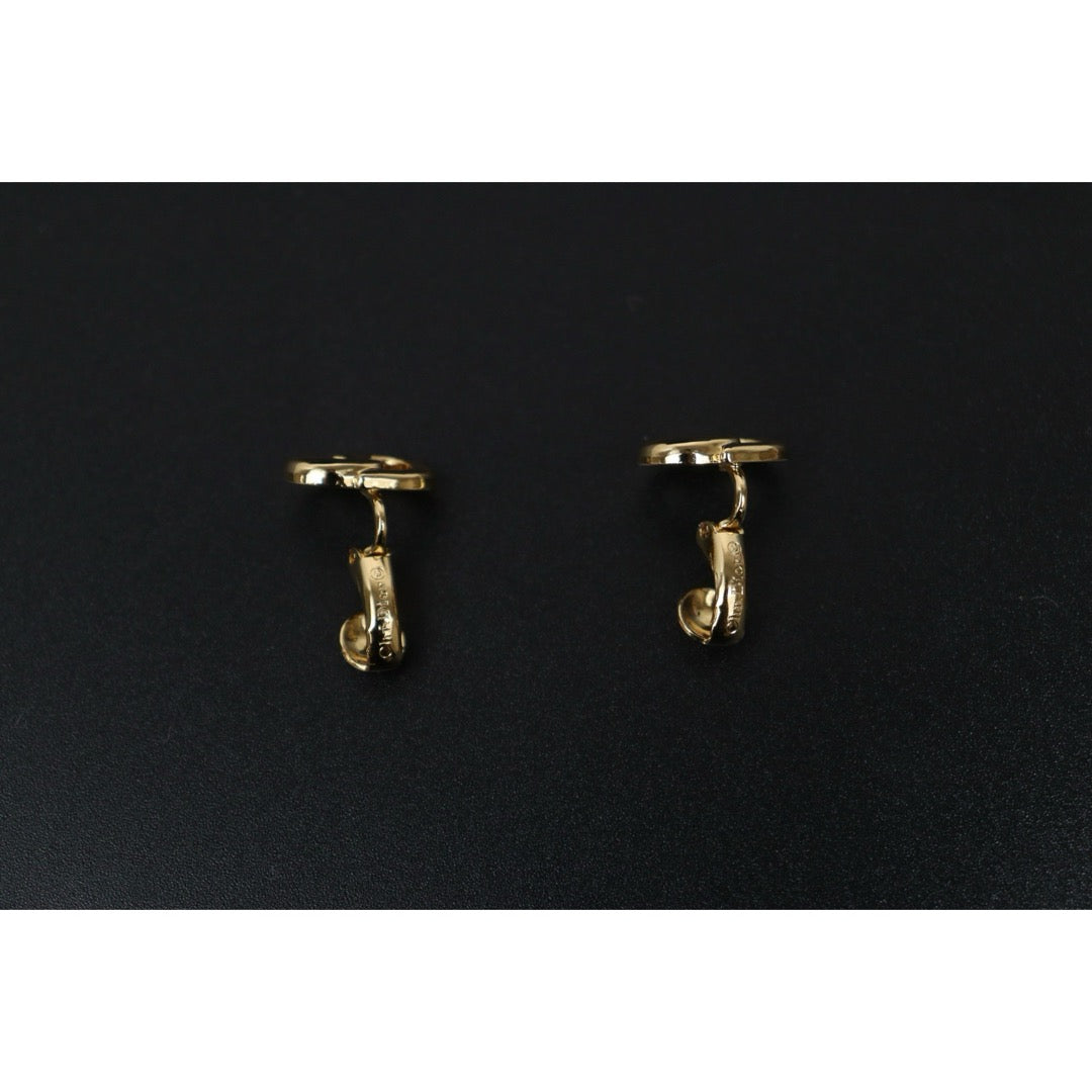 Include Authentic Detective Certificate of Authenticity｜Very Good ( Rank A)｜ Dior CD Logo Clip-on Earring ｜26070312