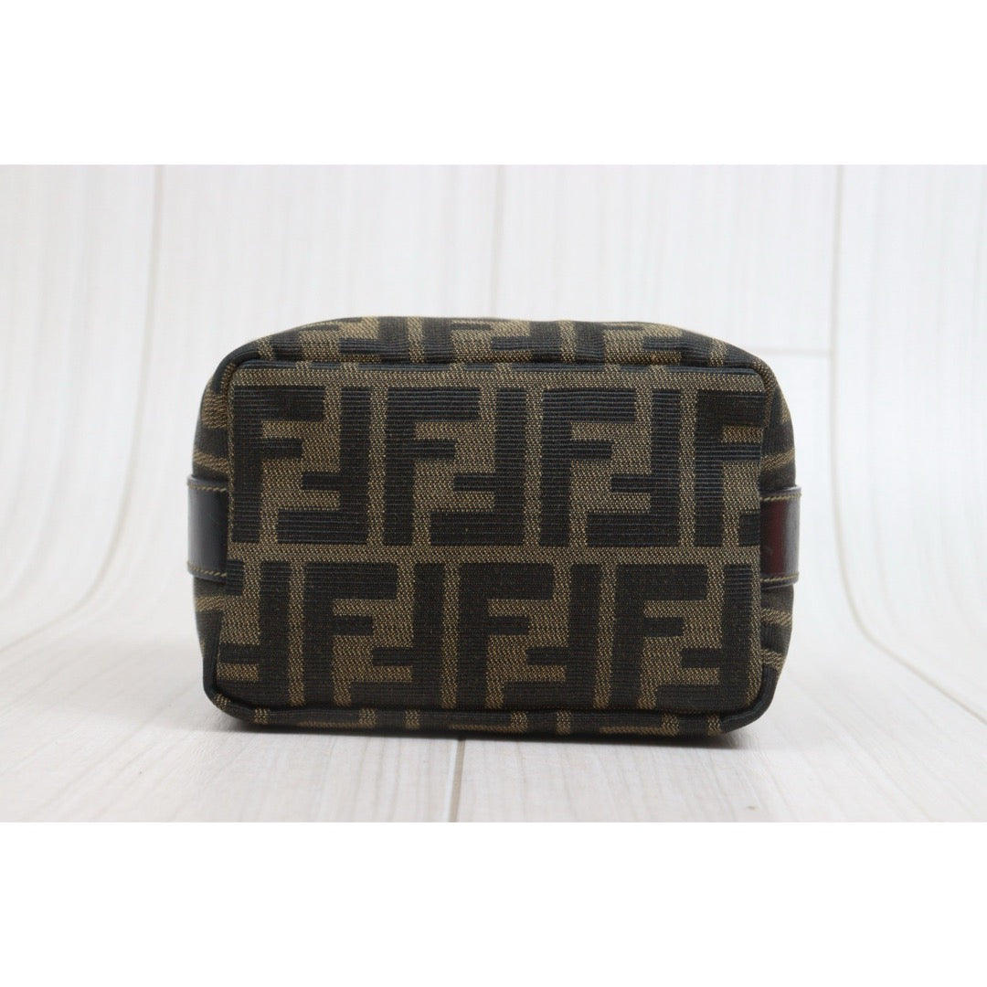 Include Entrupy Certificate of Authenticity｜Very Good ( Rank A)｜ FENDI PM Zucca Handbag ｜26090803