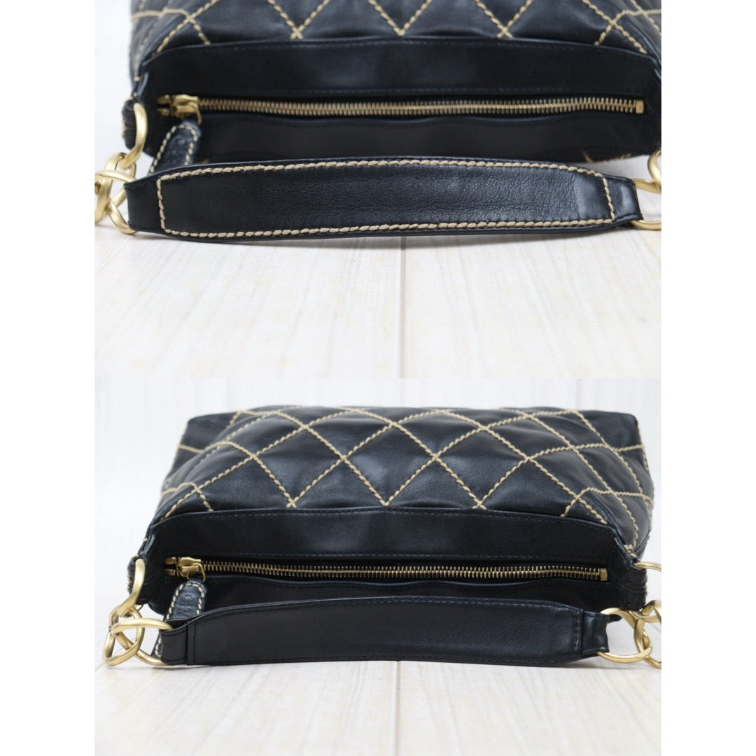 Good ( Rank AB)｜CHANEL Hobo Calf Leather Shoulder Bag  Made In 2003～2004Year｜25013105