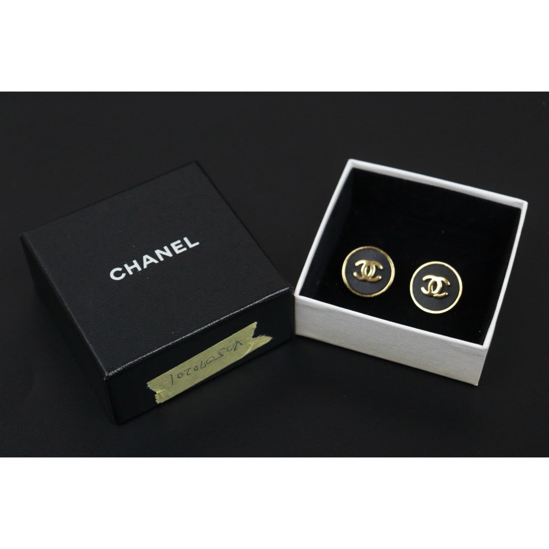 Very Good ( Rank A) ｜CHANEL Coco Mark Round Earrings Made In 2002 Year ｜V25070201