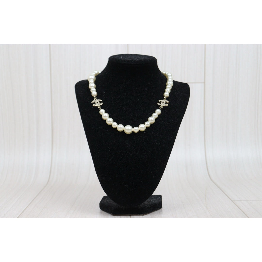 Very Good ( Rank A) ｜ CHANEL Coco Mark  Pearl Rhinestone  Necklace｜V25090507