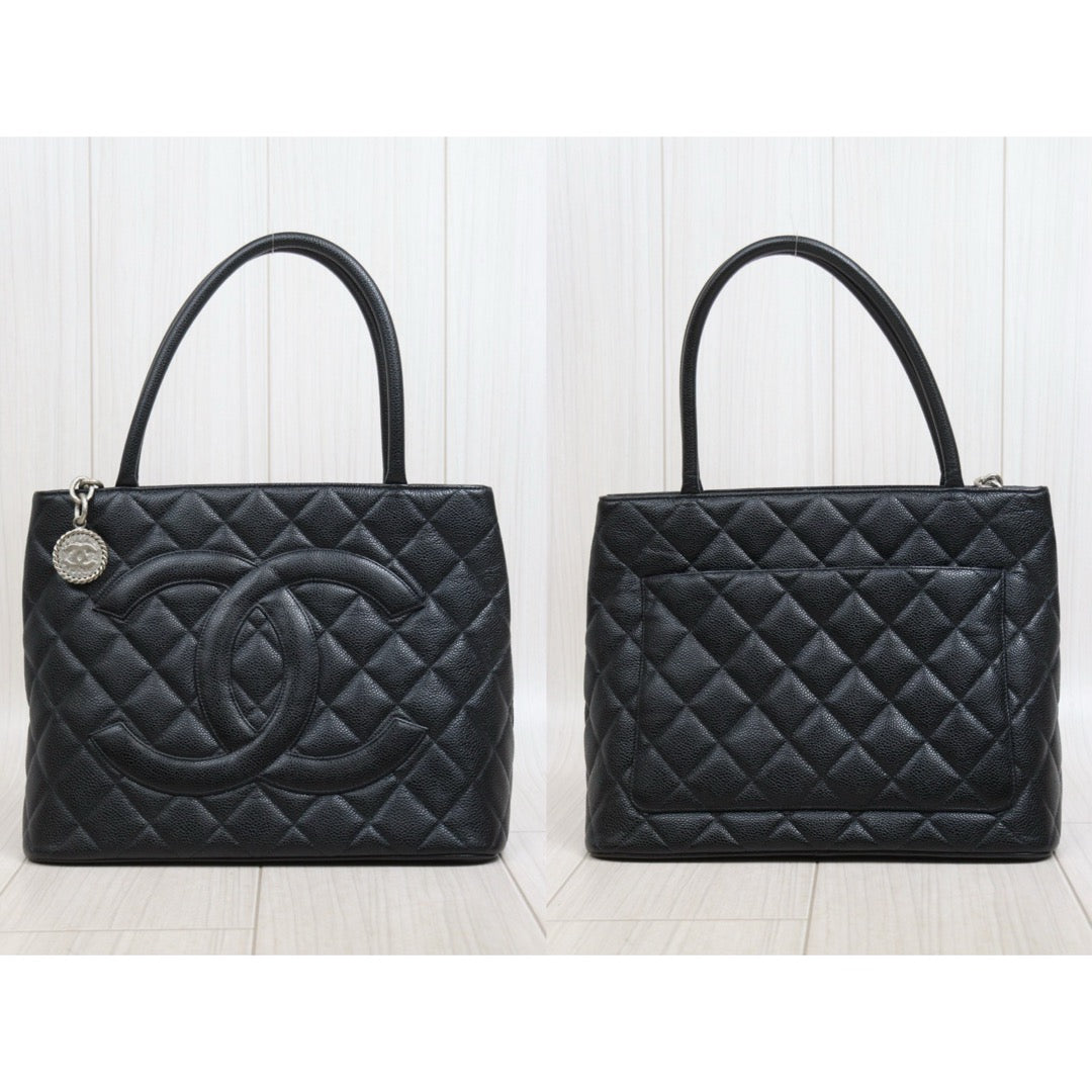 Include Entrupy Certificate of Authenticity｜Good ( Rank AB)｜ CHANEL Caviar Skin Calf Leather Tote Bag Black Made In 2000～2002Year｜26022611
