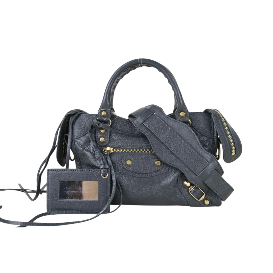 Include Entrupy Certificate of Authenticity｜Very Good ( Rank A)｜Balenciaga Waxed Leather Gaint Classic City Mini Grey HandBag Shoulder Bag ｜Z26100206