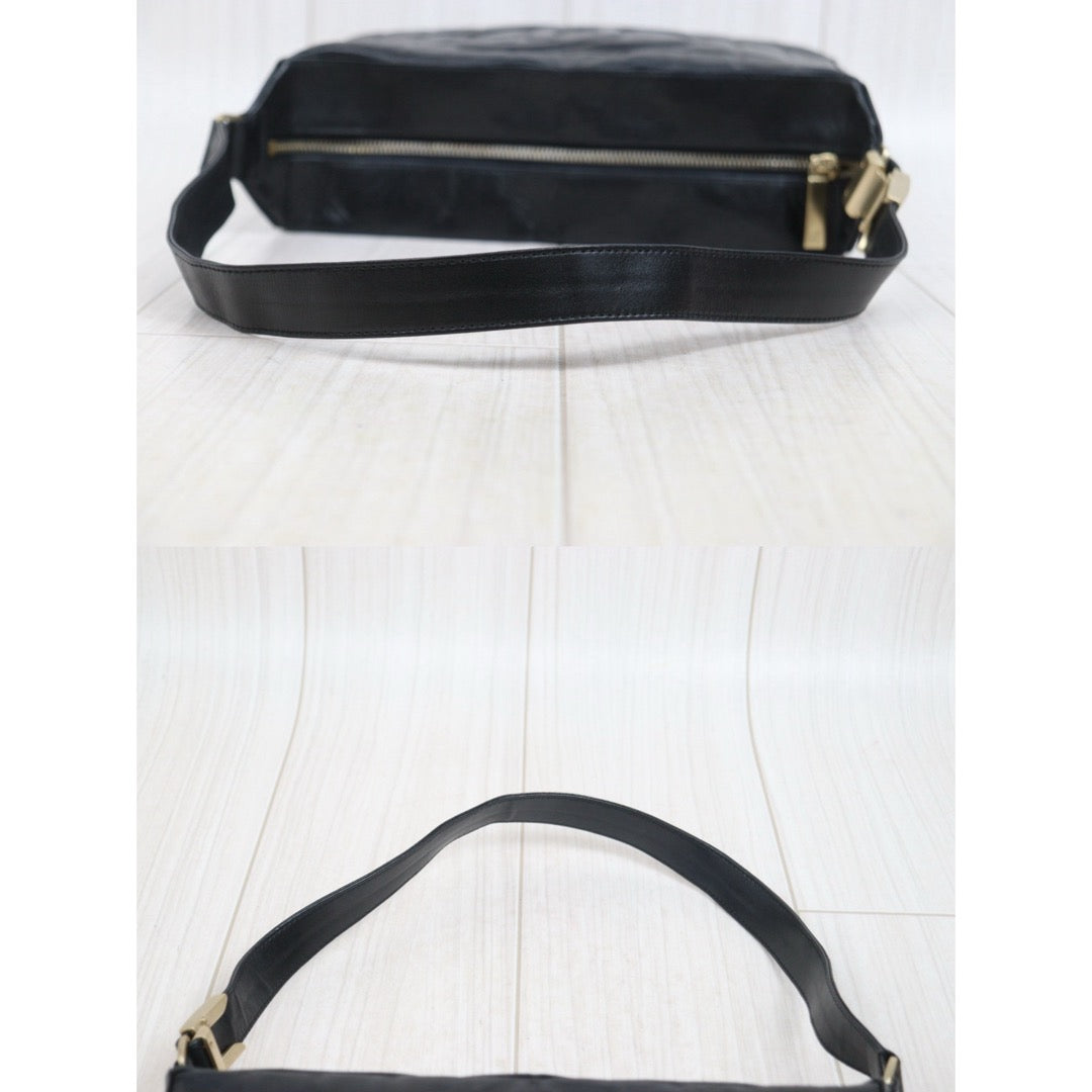 Include Entrupy Certificate of Authenticity｜Good ( Rank AB)｜CHANEL Choco Bar Lambskin Black Shoulder Bag  Made In 2003～2004Year｜26040210