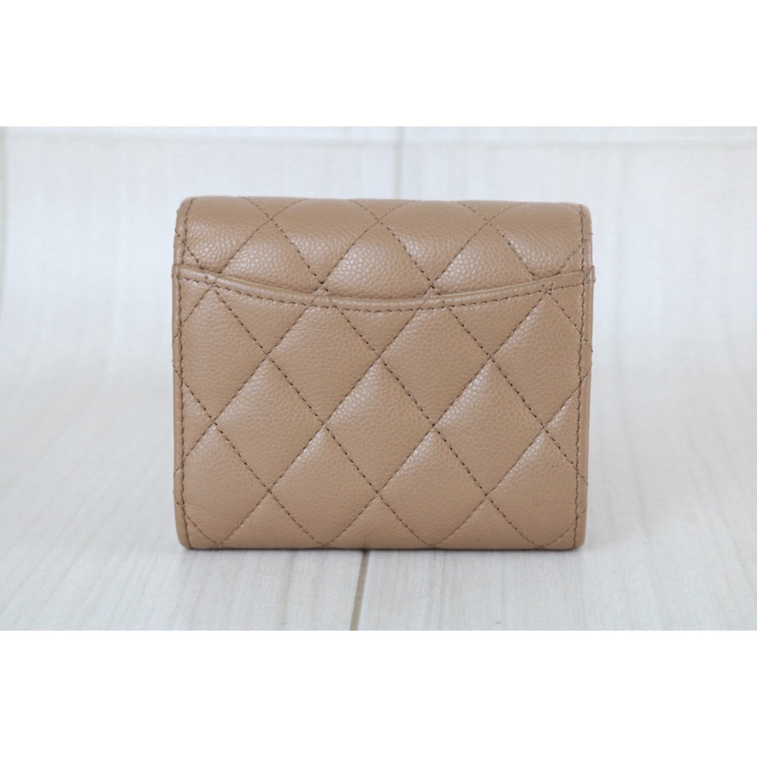 Include Entrupy Certificate of Authenticity｜Good ( Rank AB)｜Chanel Caviar Skin Nude Brown  Wallet IC Chips Model ｜S26072535