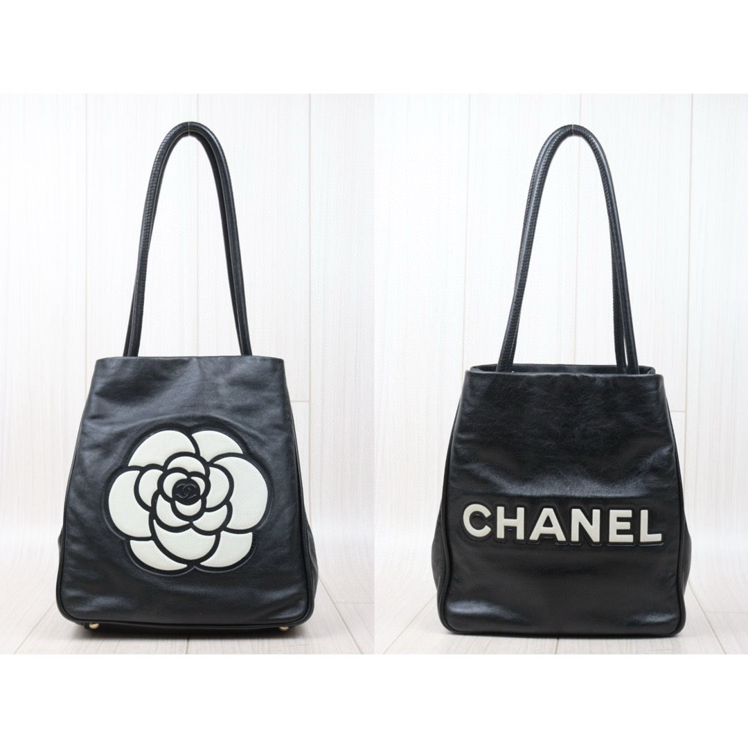 Good ( Rank AB) ｜ CHANEL Camellia Lamb Skin ToteBag PM Made In 2003～2004 Year ｜25011602