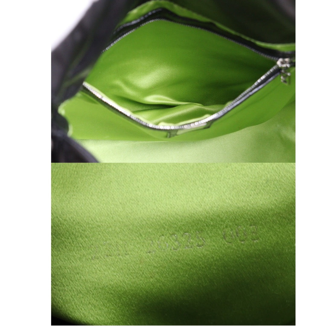 Rank A｜ FENDI Lamb Skin Baguette Shoulder Bag ｜Q24032916