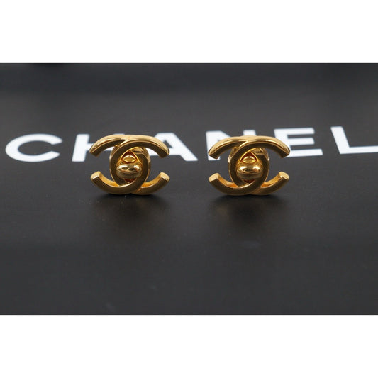 Very Good ( Rank A) ｜CHANEL Vintage 18K Gold Plating Earrings  Made In 1995Year ｜24111419