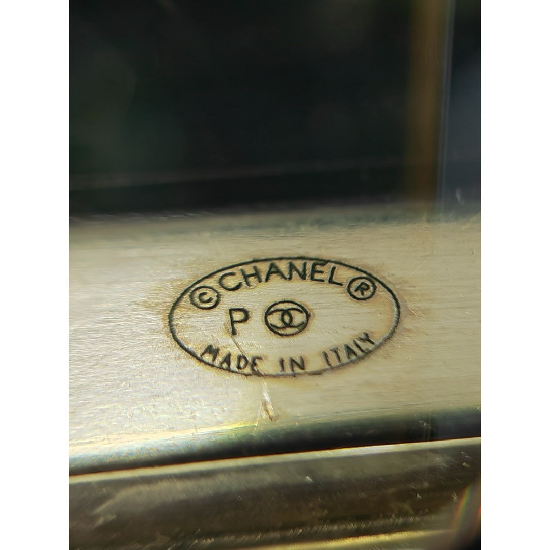 Include Authentic Detective Certificate of Authenticity｜Very Good ( Rank A) ｜ CHANEL Coco Mark Pearl Acrylic Bracelet ｜S26053004