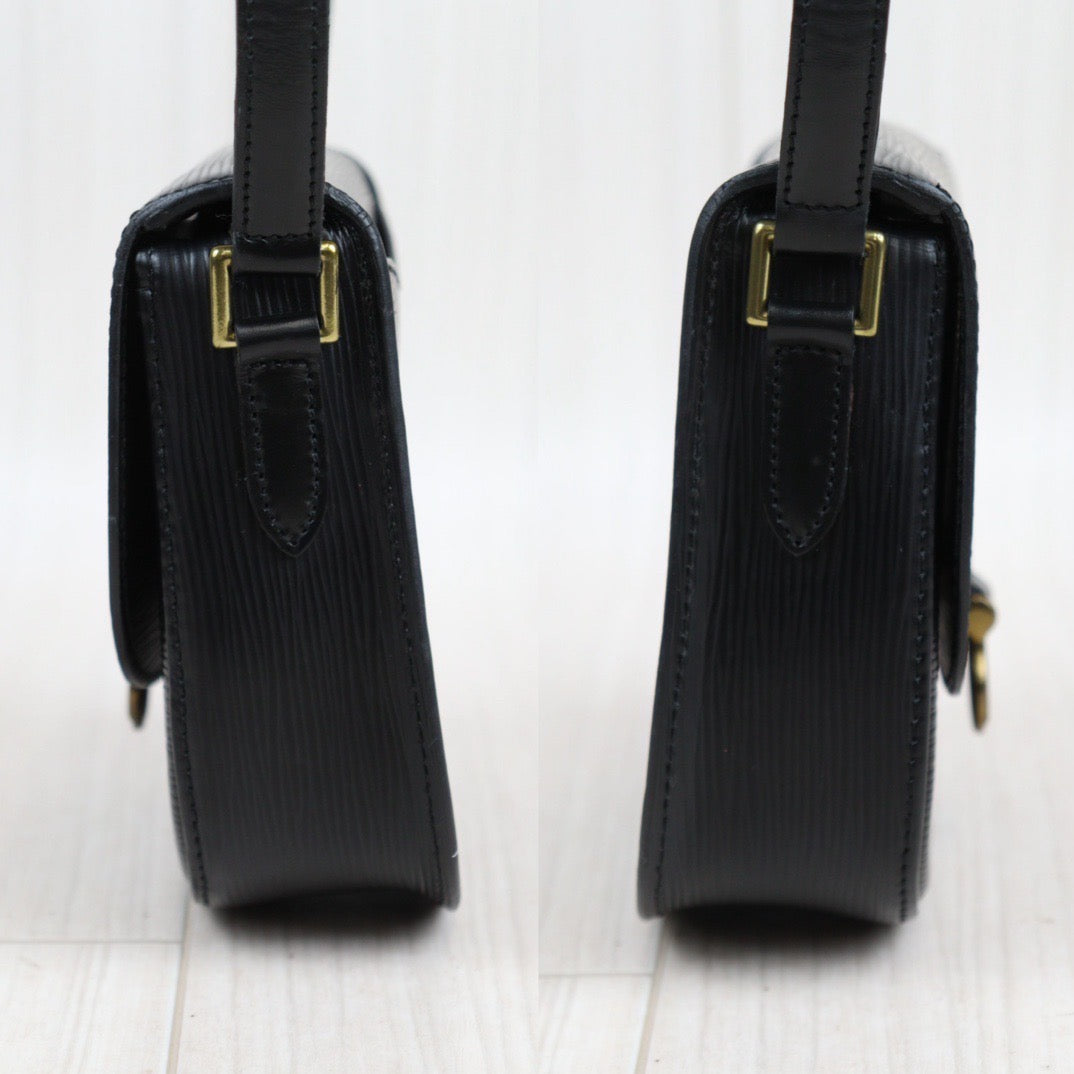 Rank AB ｜ LV Epi Saint Cloud PM Shoulder Bag ｜V23113017