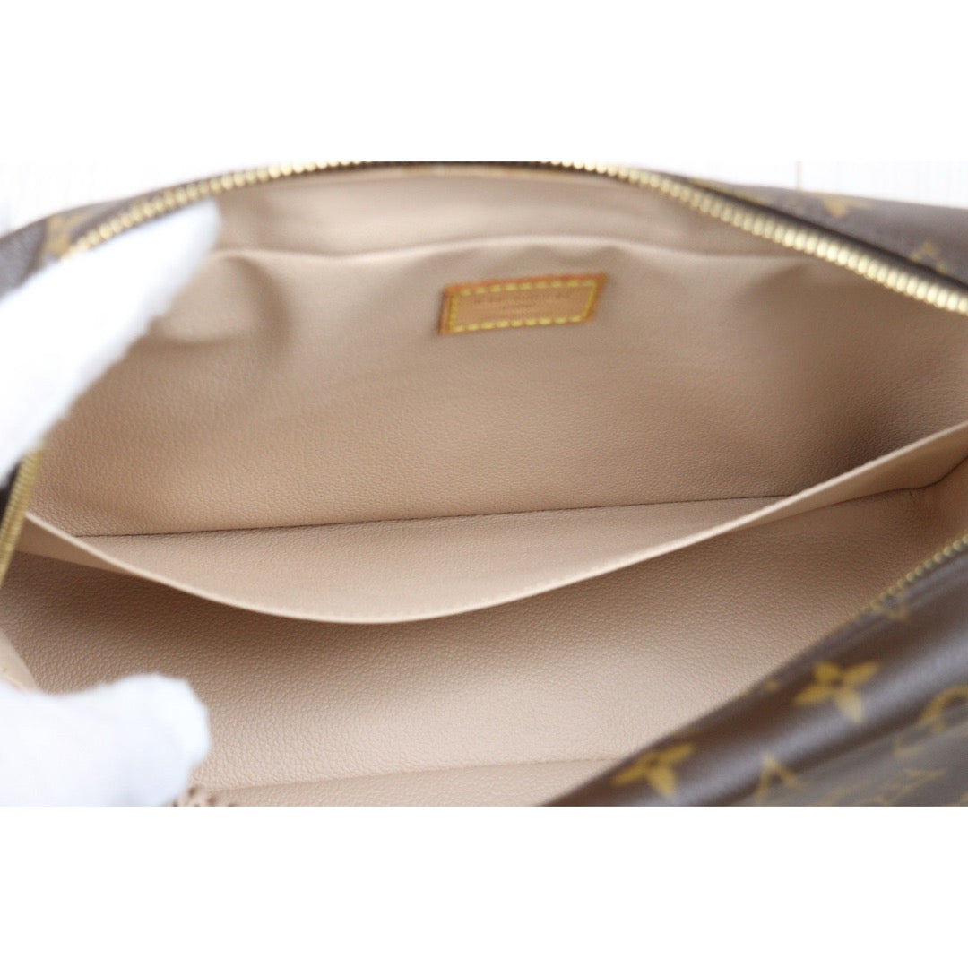 Very Good ( Rank A) ｜ LV Truth Toilet 28 Monogram Makeup Pouch｜Q25040303
