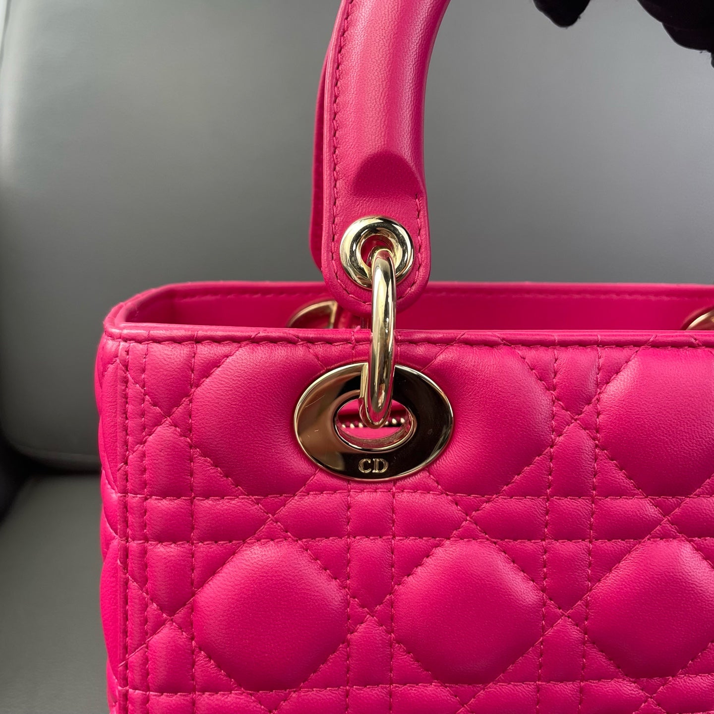 Very Good ( Rank A) ｜  Dior Lady Dior Lamb Skin 2WAY Shoulder Bag Handbag Pink