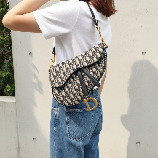 Include Entrupy Certificate of Authenticity｜Very Good ( Rank A)｜Dior Trotter Saddle Shoulder Bag Medium｜S26033102